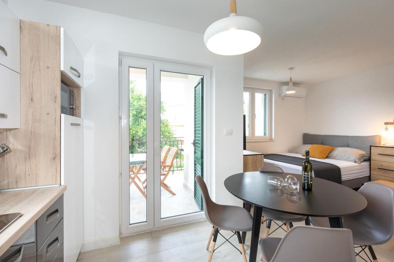 Sea Point Villa Ivan Kornic Ngoại thất bức ảnh