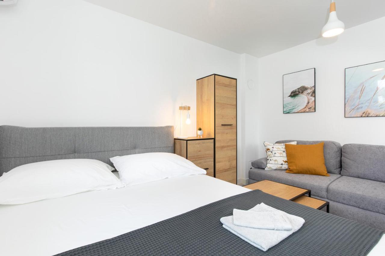 Sea Point Villa Ivan Kornic Ngoại thất bức ảnh
